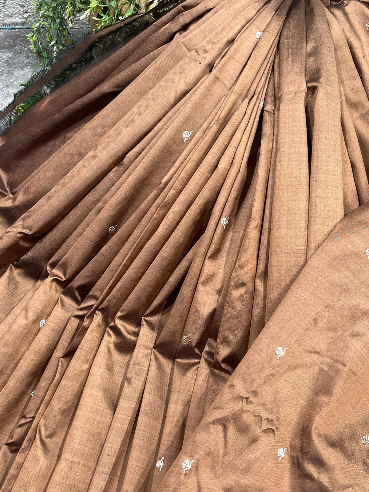 CHOCHLATE BROWN SILK PURE HANDLOOM PAITHANI SAREE