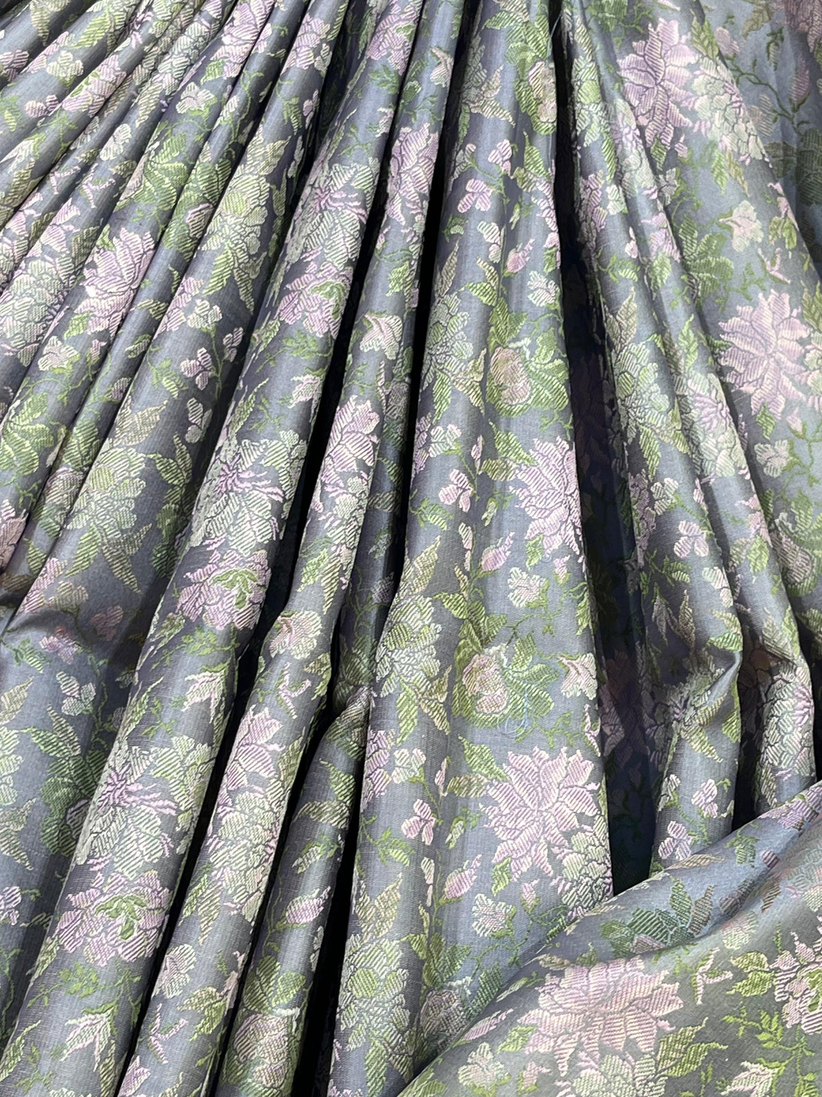 PASTEL POWDER BLUE TANCHOI PURE HANDLOOM BANARASI SAREE