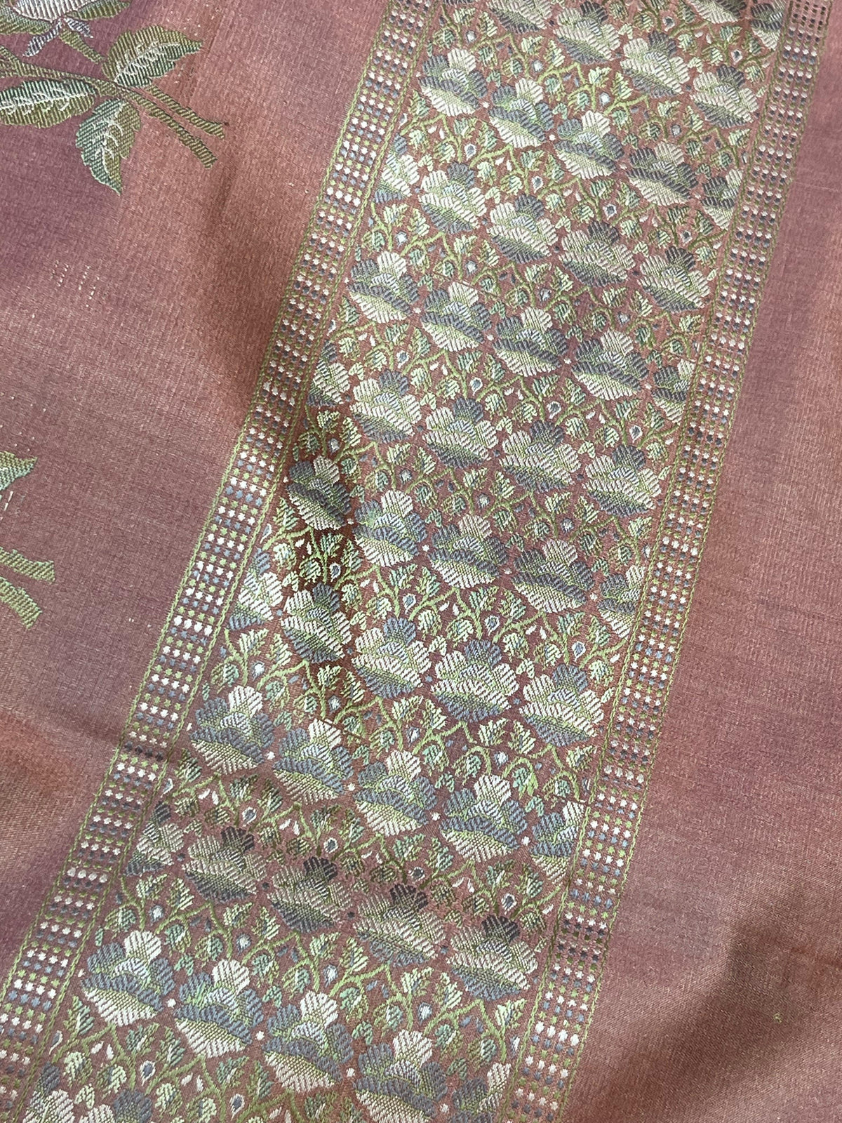 DUSTY ROSE PINK TANCHOI PURE HANDLOOM BANARASI SAREE