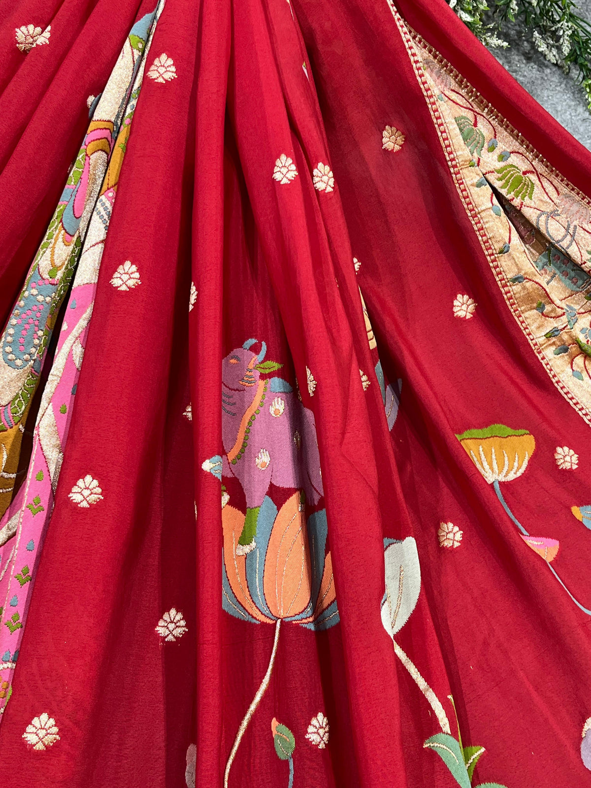 DEEP RED PURE HANDLOOM BANARASI DUPATTA