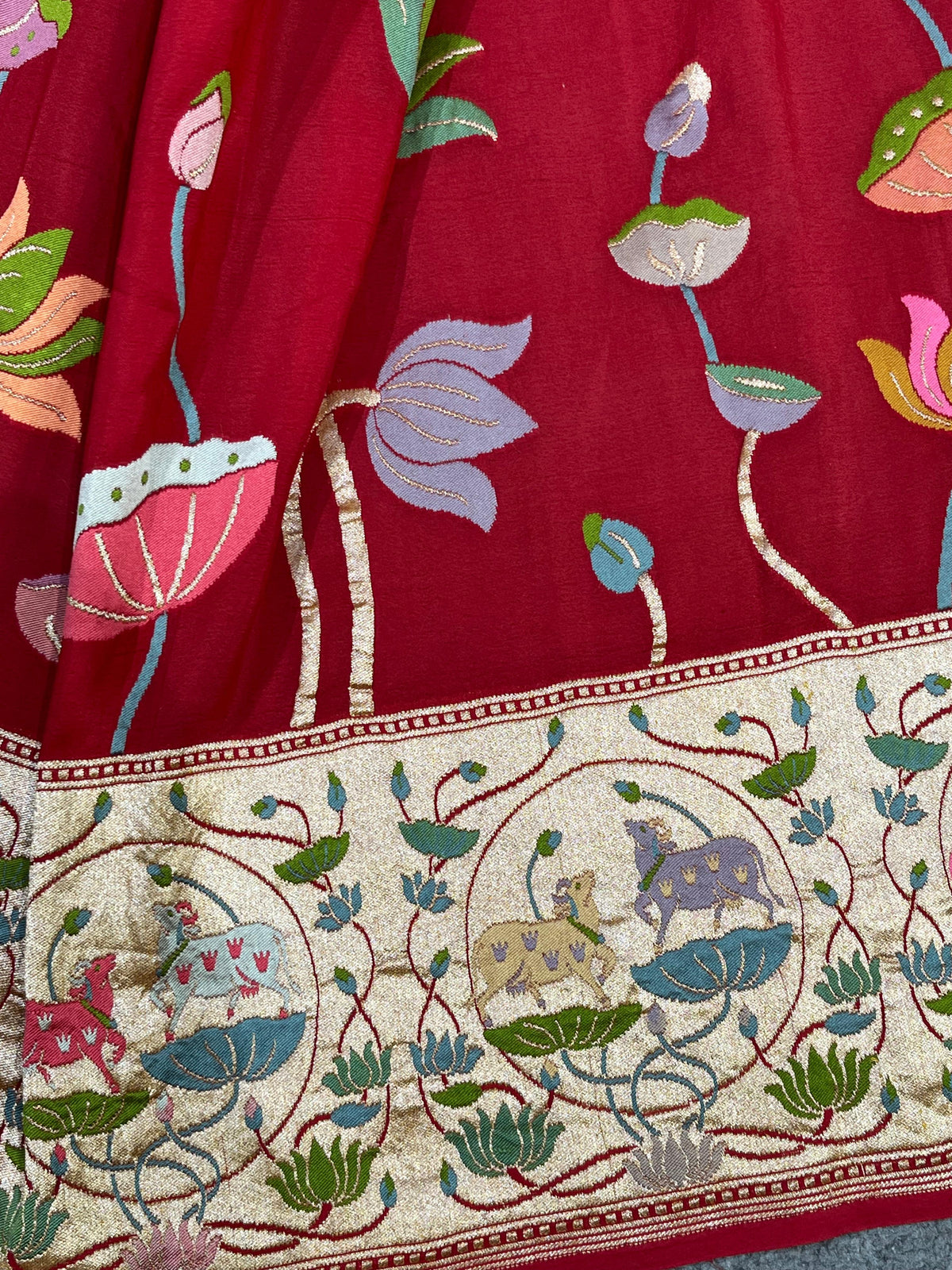 DEEP RED PURE HANDLOOM BANARASI DUPATTA