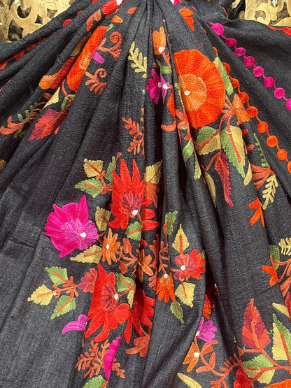 BLACK TASSAR PURE HANDLOOM PHULKARI DUPATTA