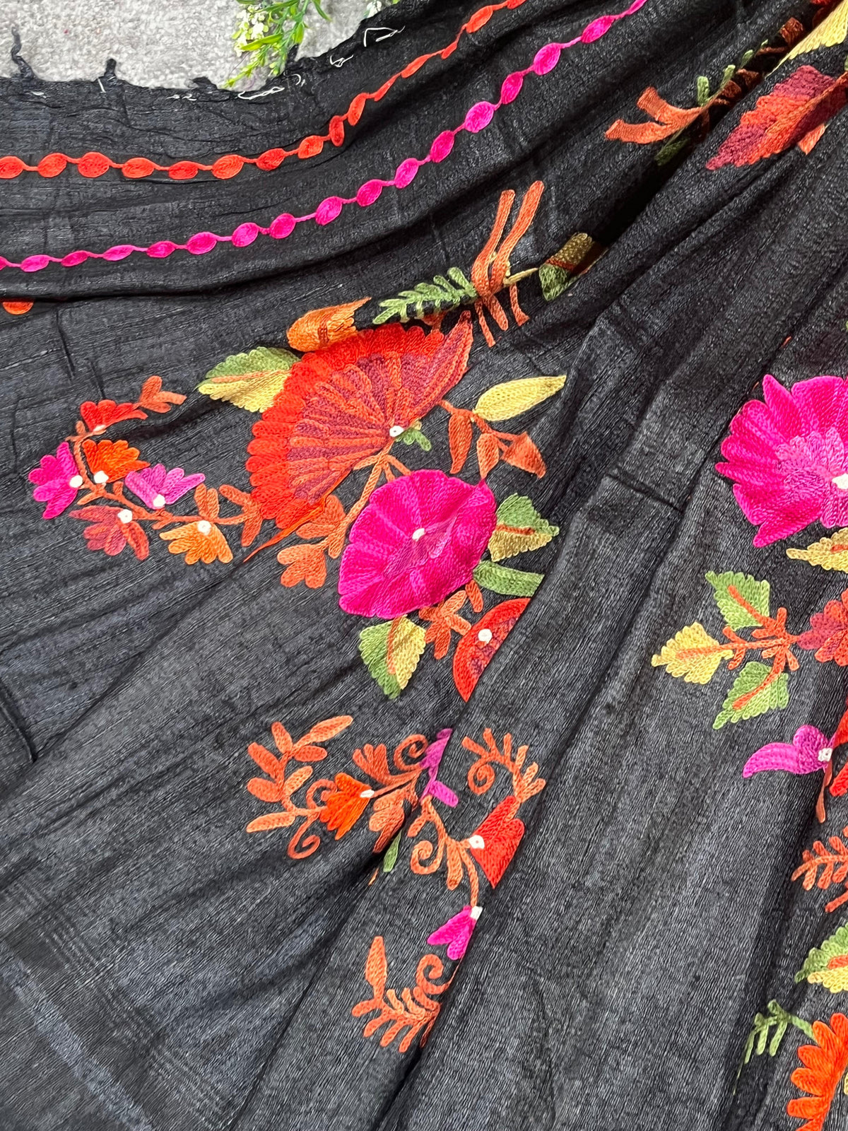 BLACK TASSAR PURE HANDLOOM PHULKARI DUPATTA