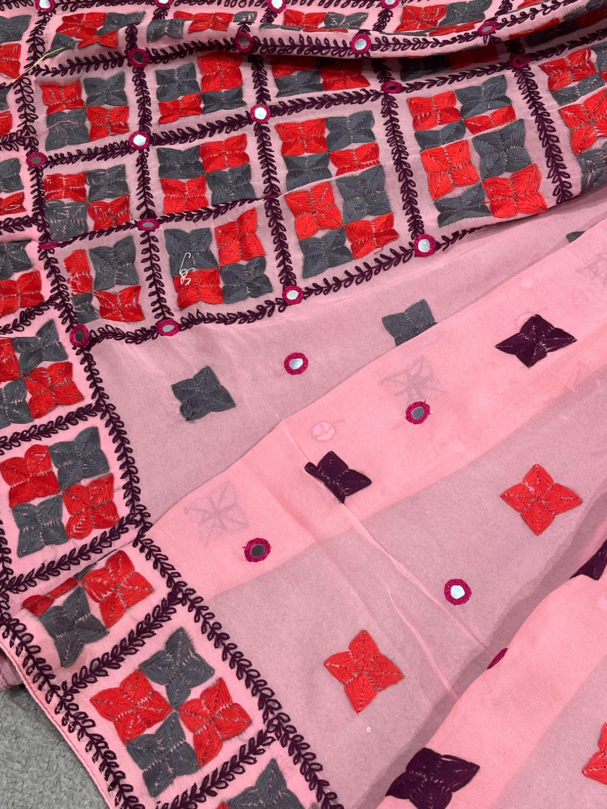 PINK GEORGETTE PURE HANDLOOM PHULKARI DUPATTA
