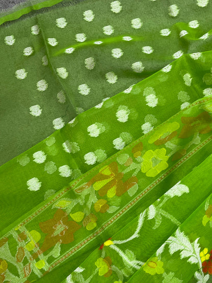 PARROT GREEN KORA PURE HANDLOOM BANARASI SAREE