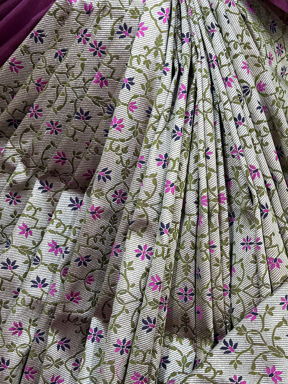 IVORY BEIGE SILK PURE HANDLOOM BANARASI SAREE