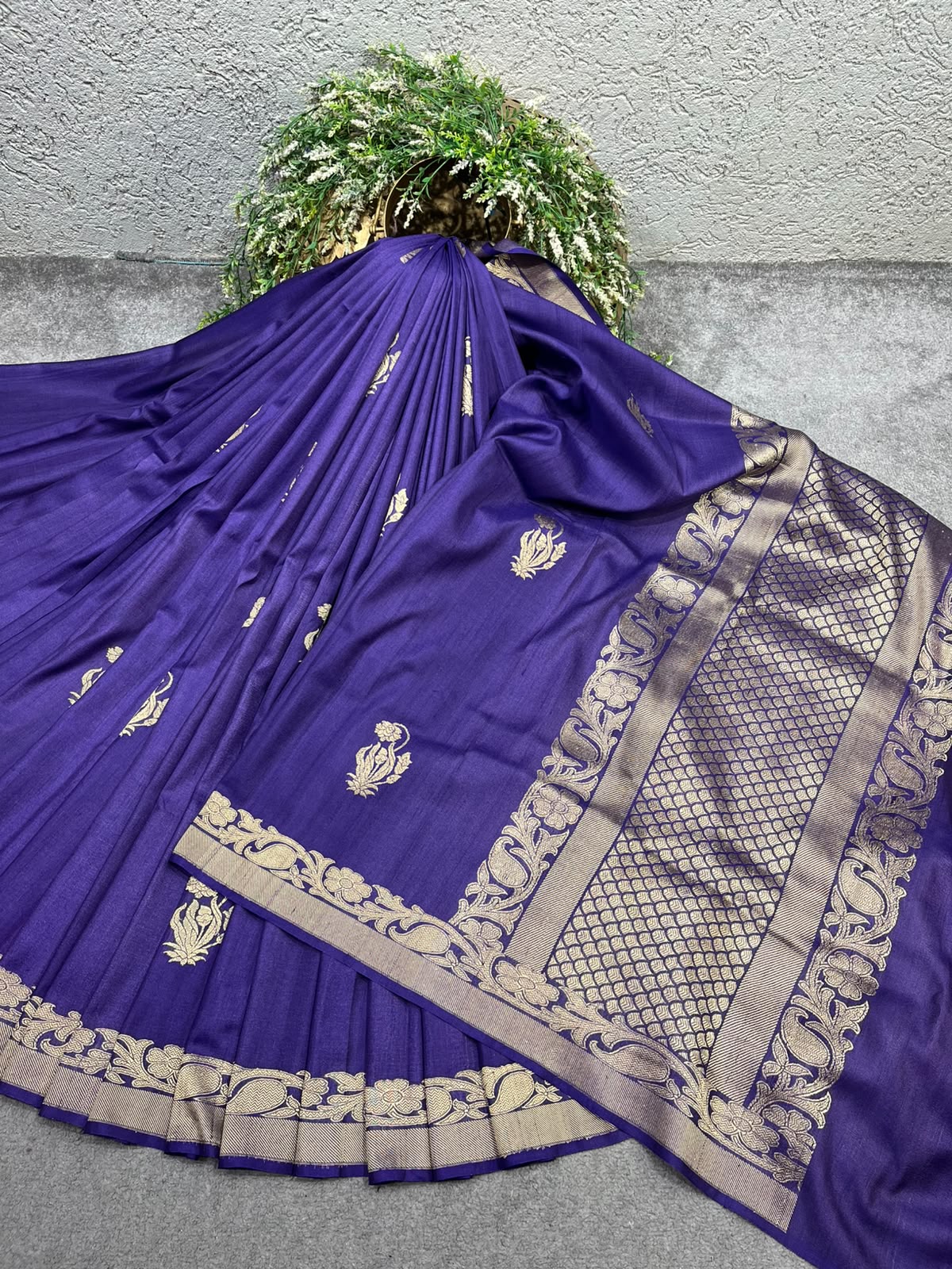 ROYAL PURPLE TASSAR GEORGETTE PURE HANDLOOM BANARASI SAREE