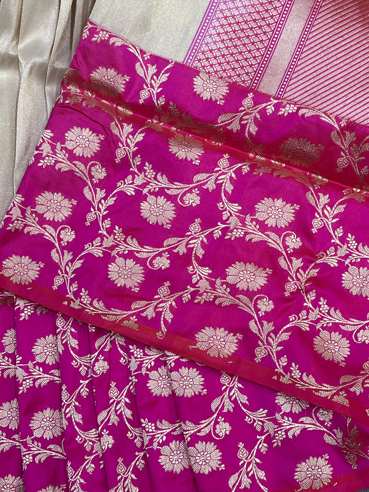IVORY TISSUE SILK PURE HANDLOOM BANARASI SAREE