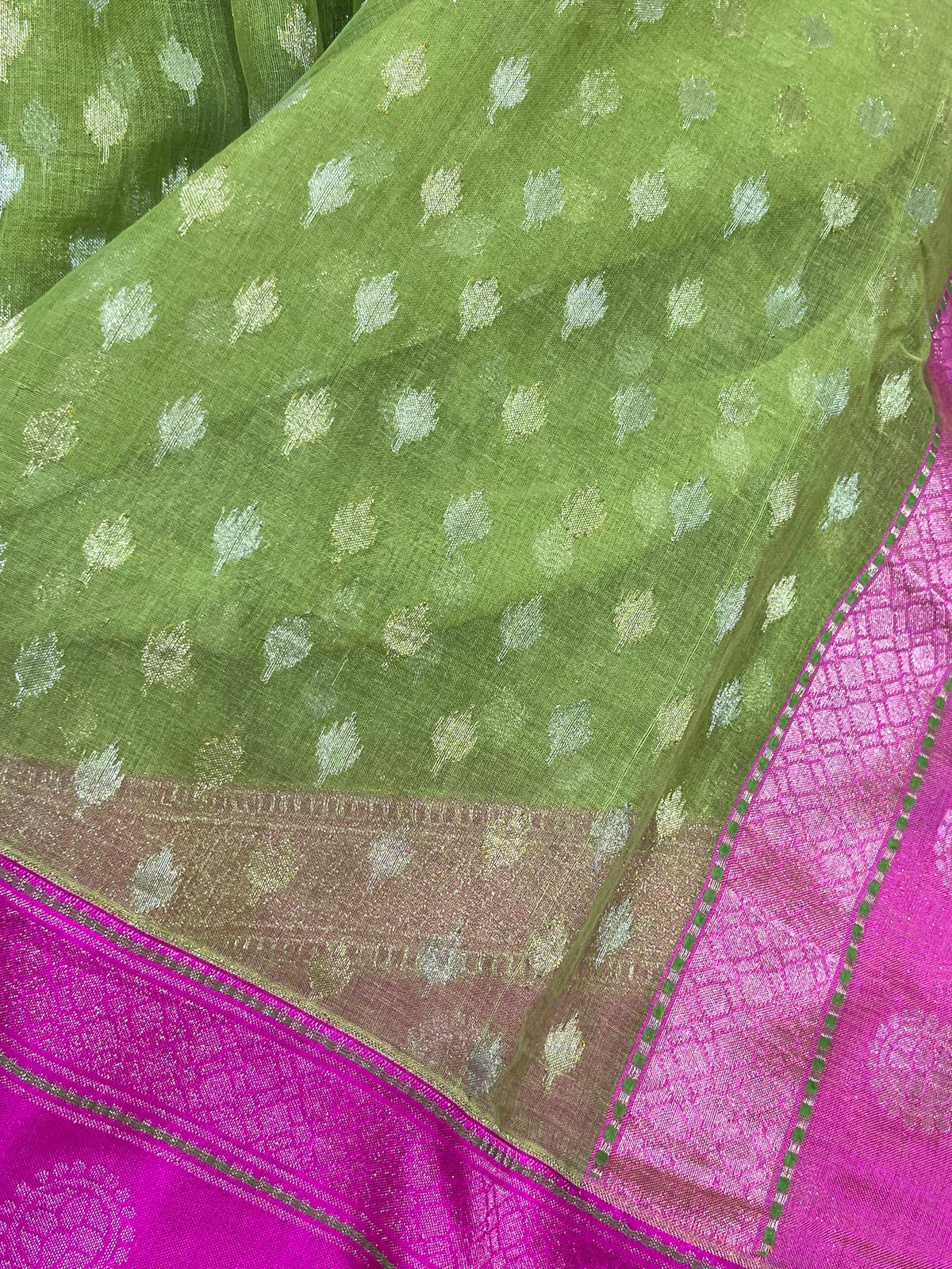 PISTA GREEN COTTON PURE HANDLOOM BANARASI SAREE