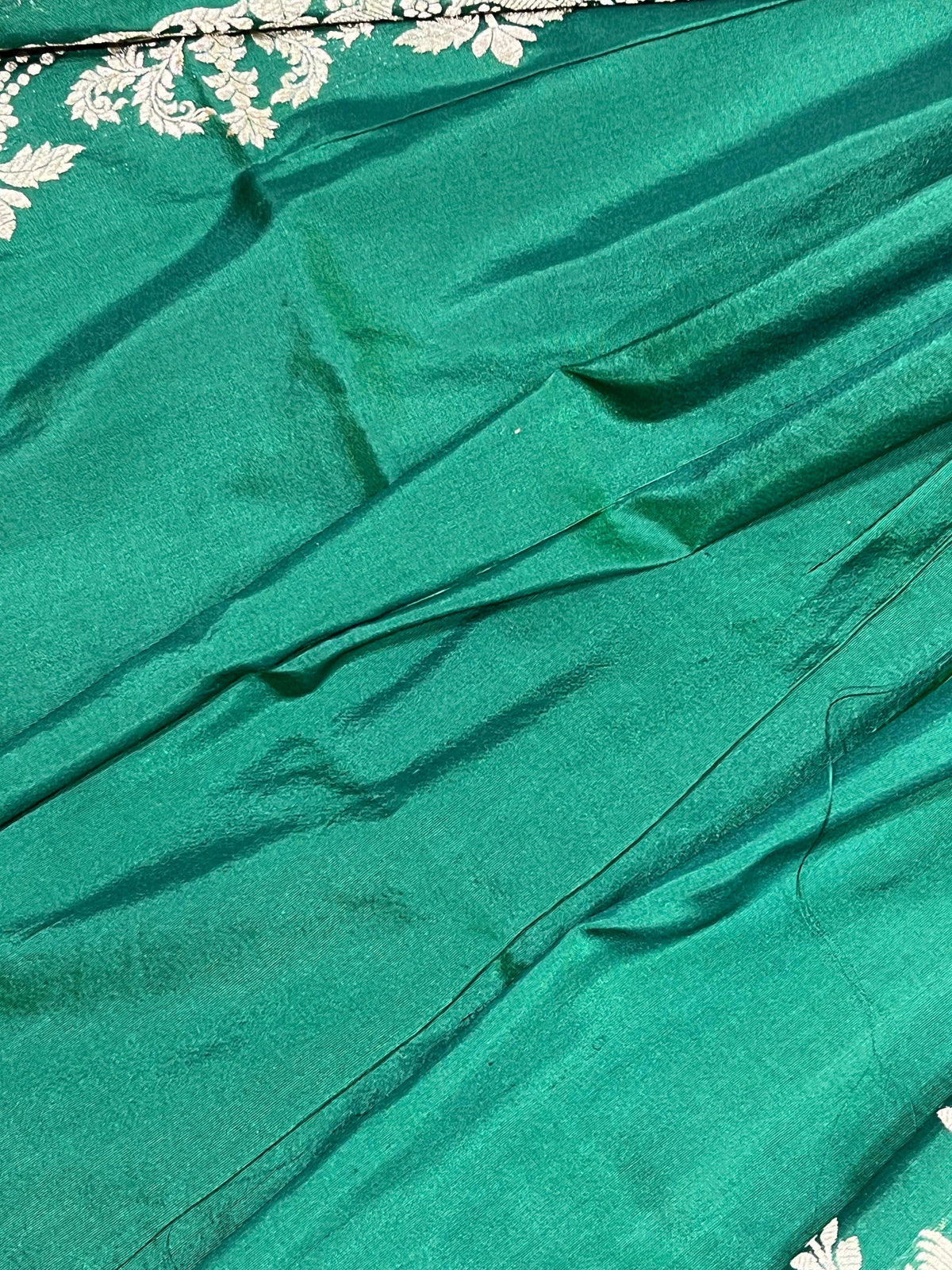 GREEN SILK PURE HANDLOOM BANARASI SAREE