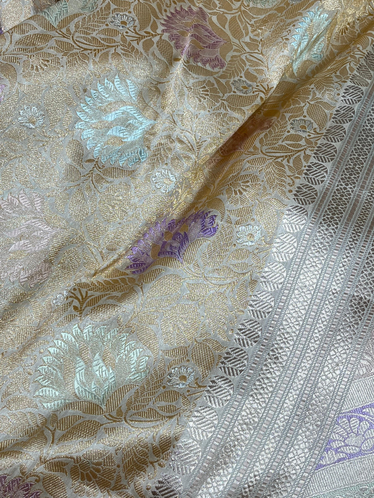 CHAMPAGNE GOLD SILK PURE HANDLOOM BANARASI SAREE