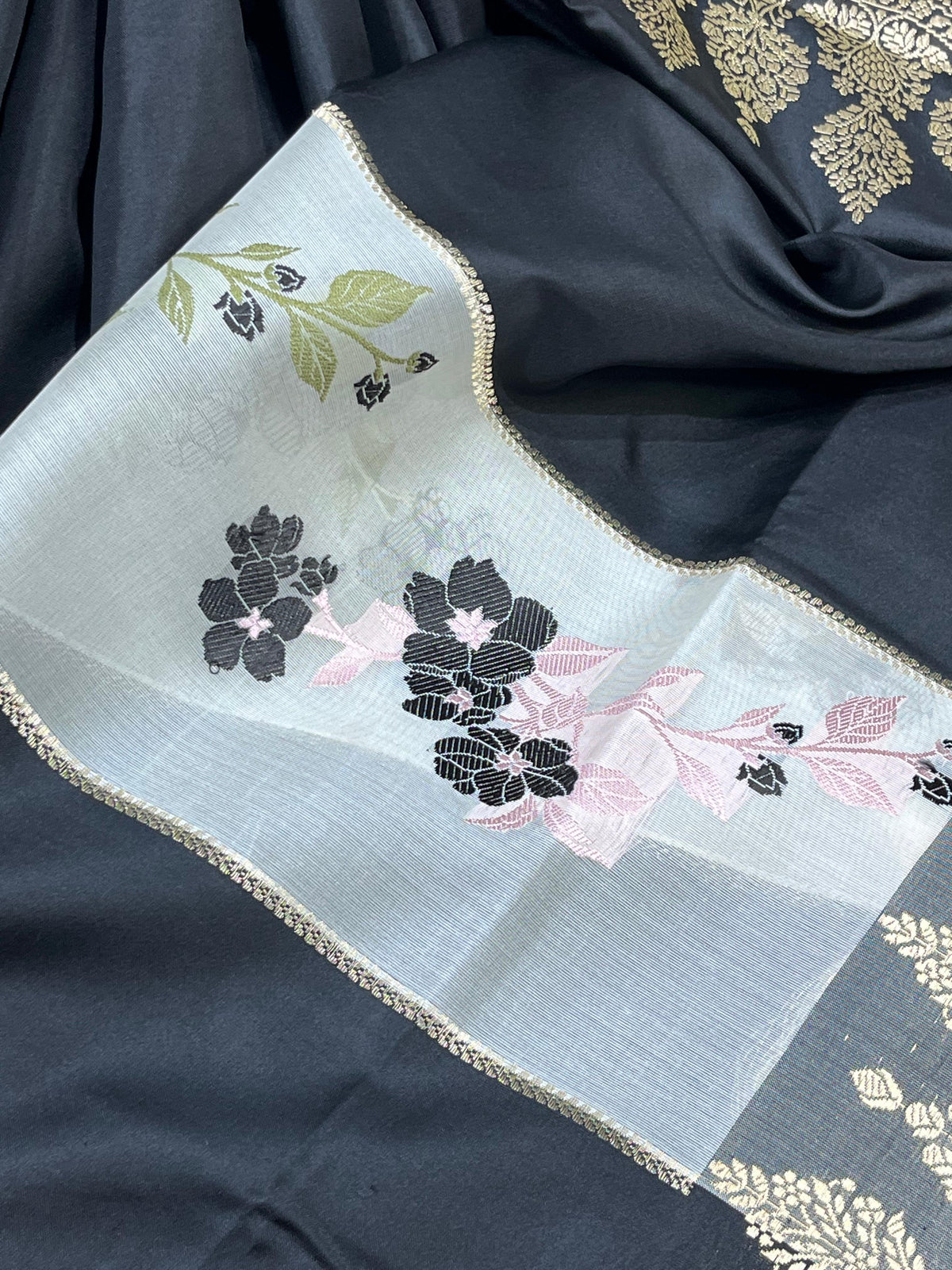 BLACK SILK PURE HANDLOOM BANARASI SAREE