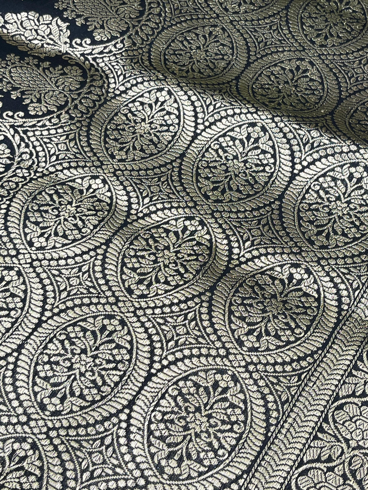 BLACK SILK PURE HANDLOOM BANARASI SAREE