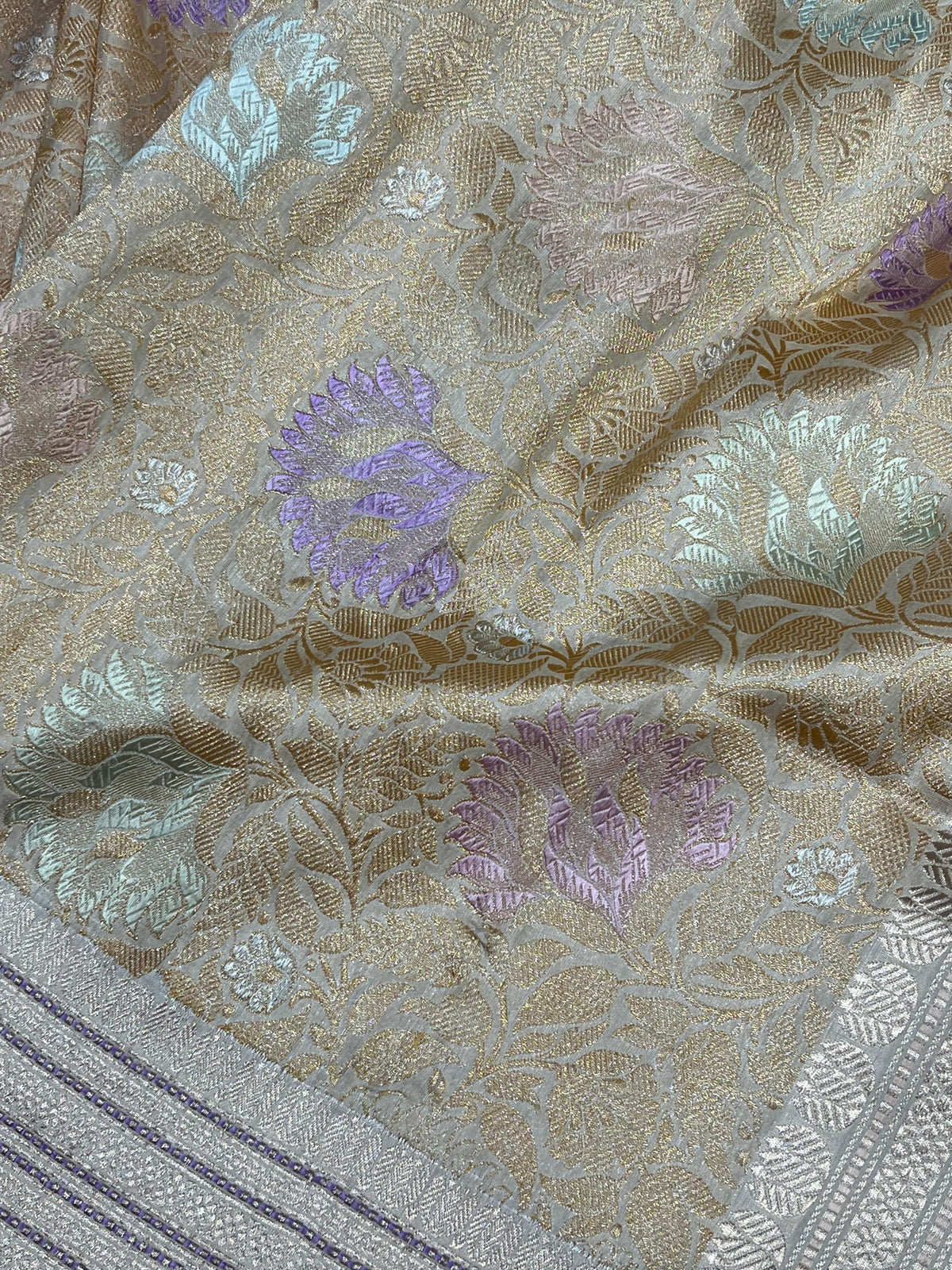 CHAMPAGNE GOLD SILK PURE HANDLOOM BANARASI SAREE