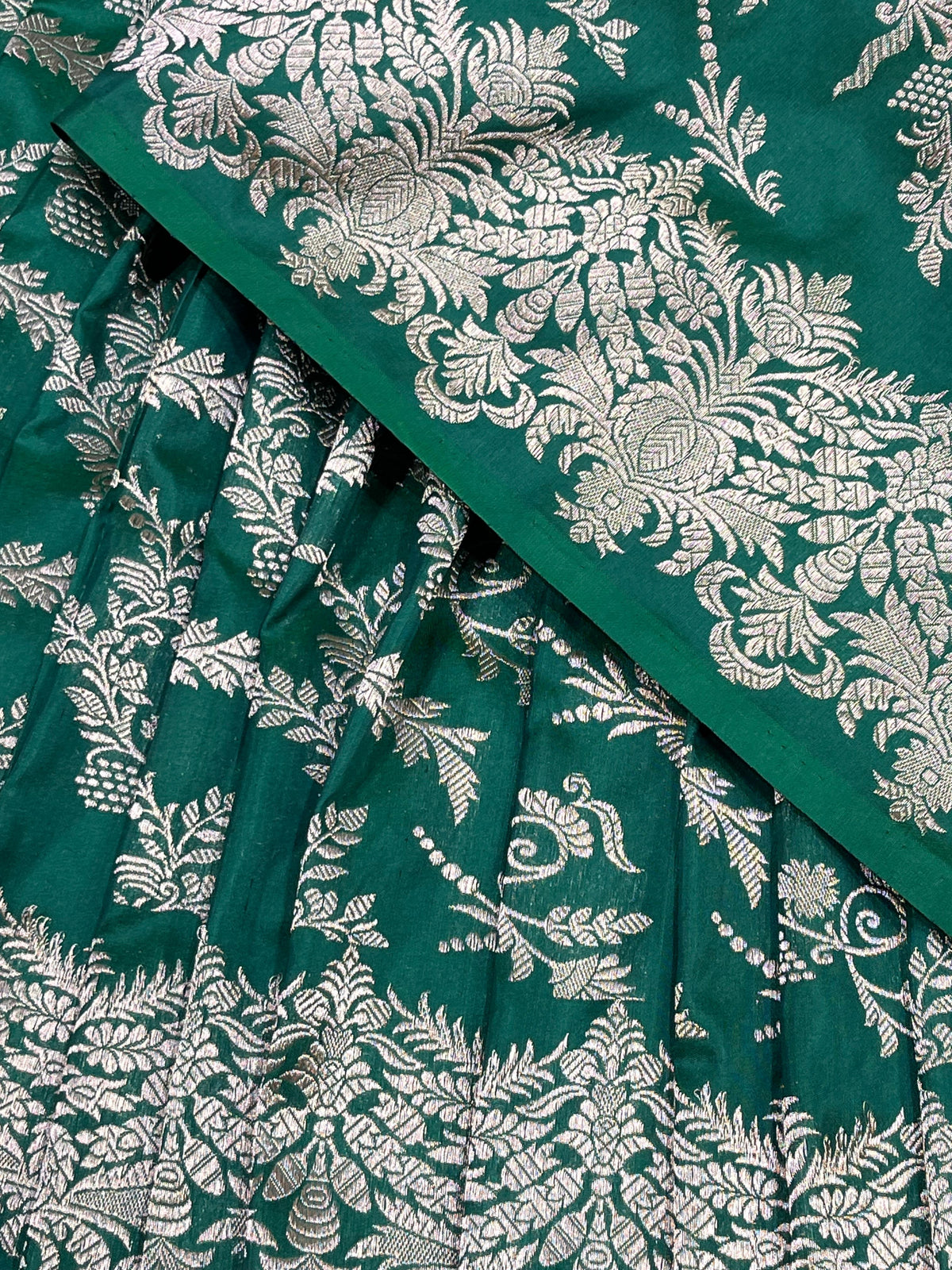 GREEN SILK PURE HANDLOOM BANARASI SAREE