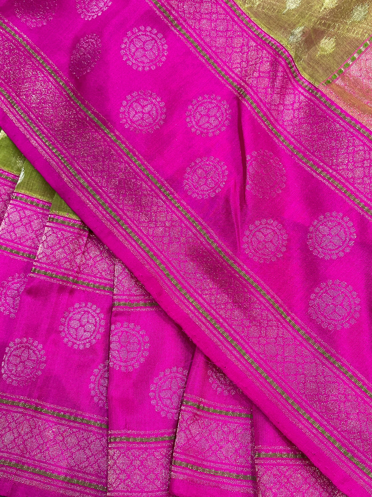 PISTA GREEN COTTON PURE HANDLOOM BANARASI SAREE