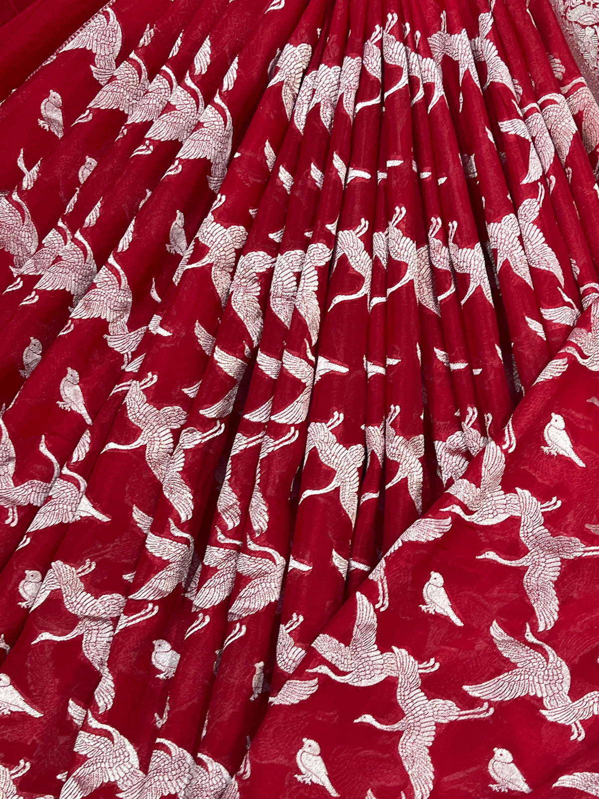 RED CHIFFON PURE HANDLOOM BANARASI SAREE