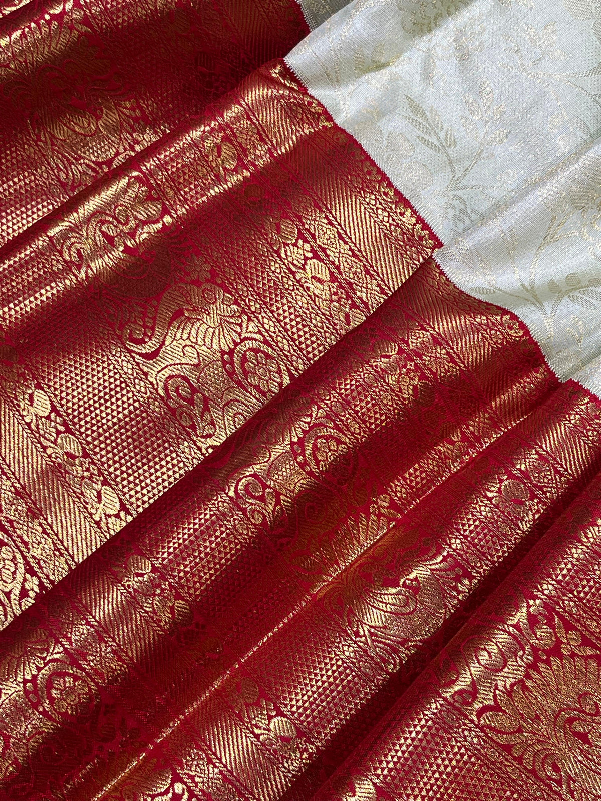 PISTA GREEN SILK PURE HANDLOOM KANJIVARAM SAREE