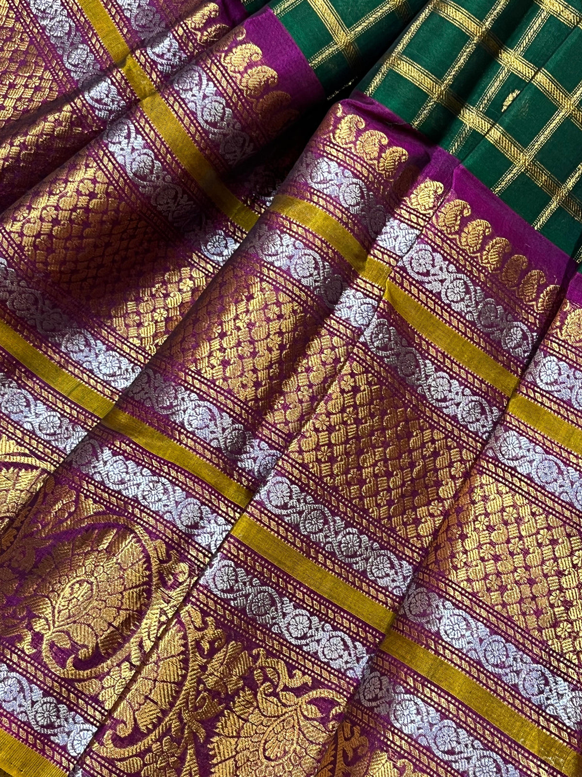 GREEN SICO PURE HANDLOOM KANJIVARAM SAREE