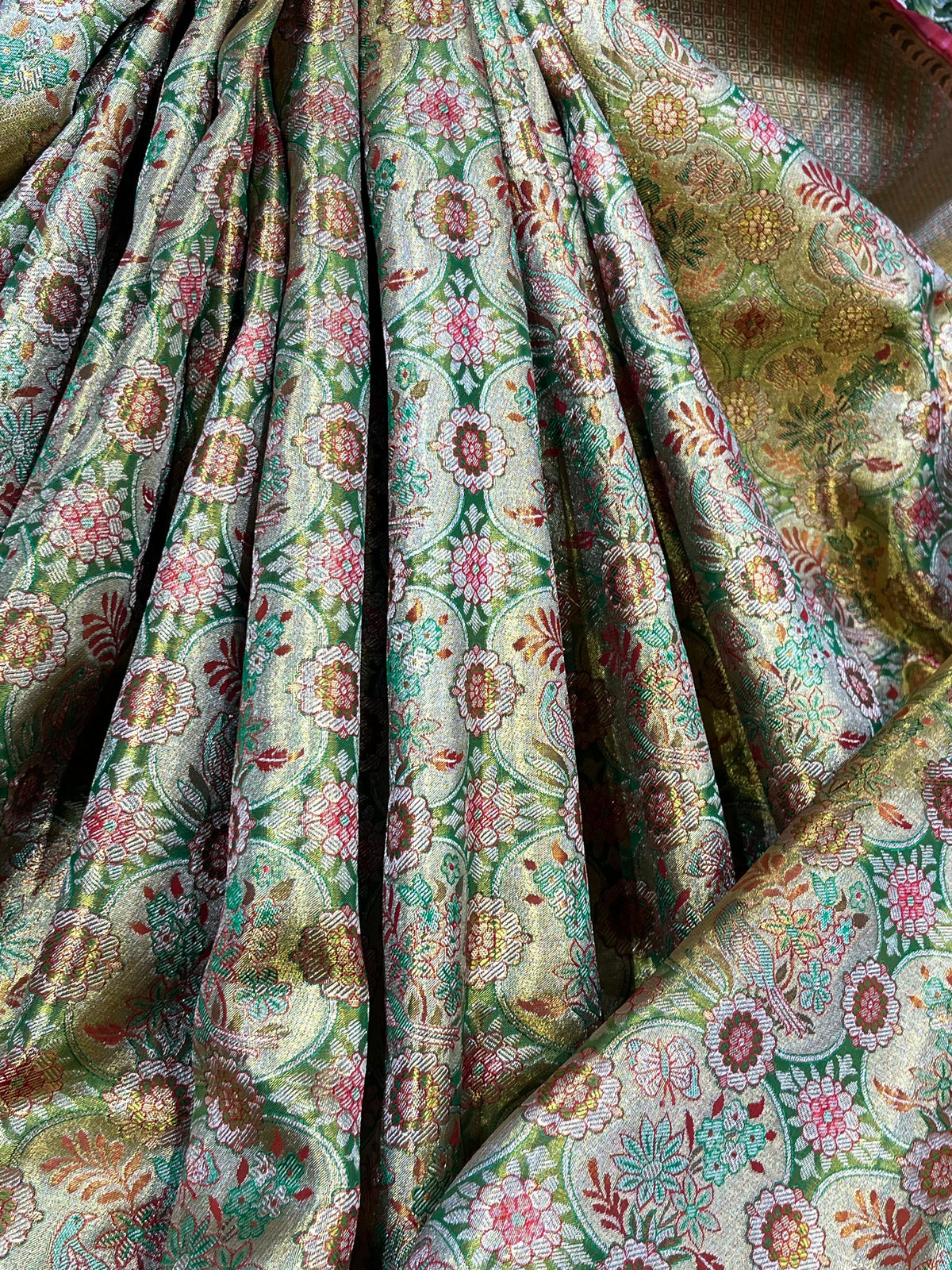 MULTICOLOUR TISSUE PURE HANDLOOM KANJIVARAM SAREE