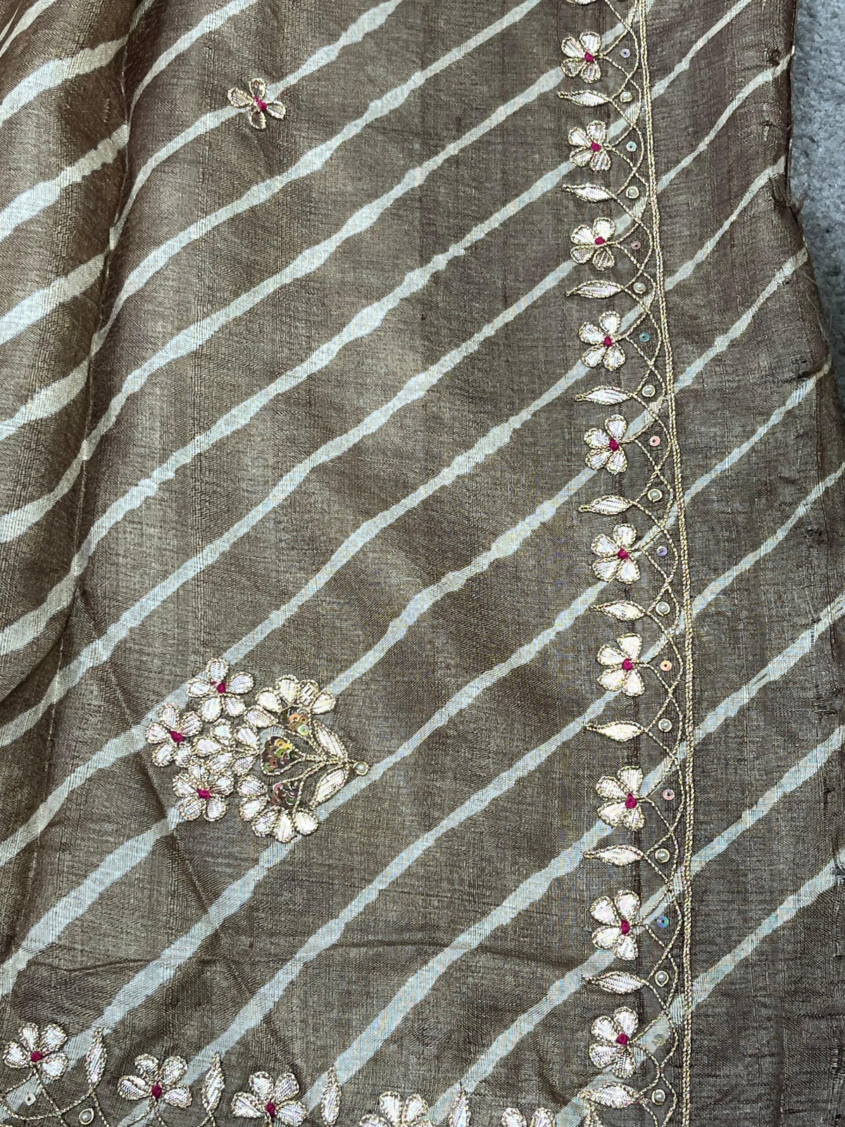 BROWN TASSAR PURE HANDLOOM LEHERIYA SAREE