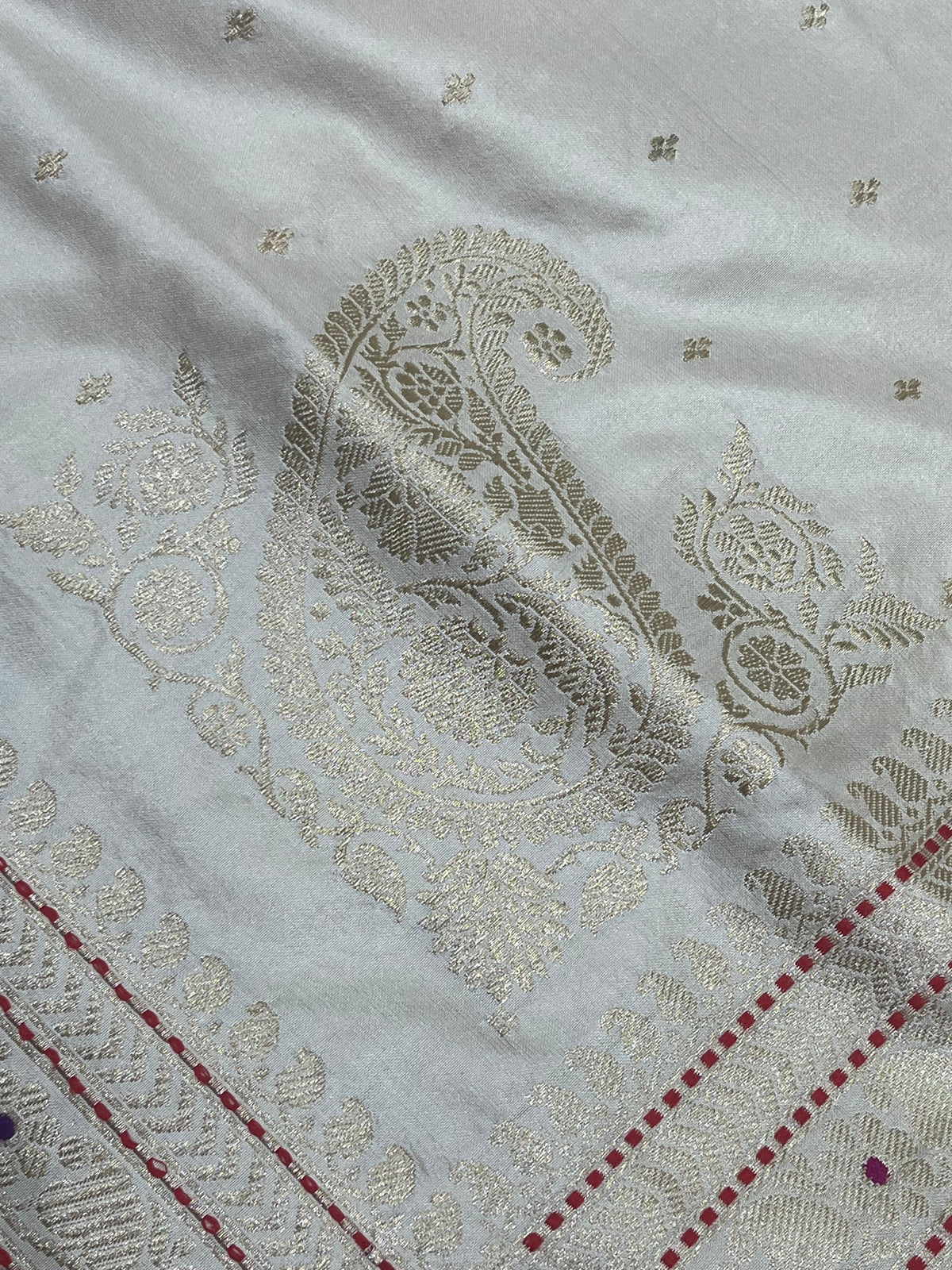 IVORY SILK PURE HANDLOOM BANARASI SAREE