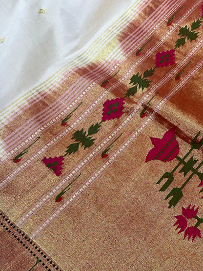 WHITE SILK PURE HANDLOOM PAITHANI SAREE