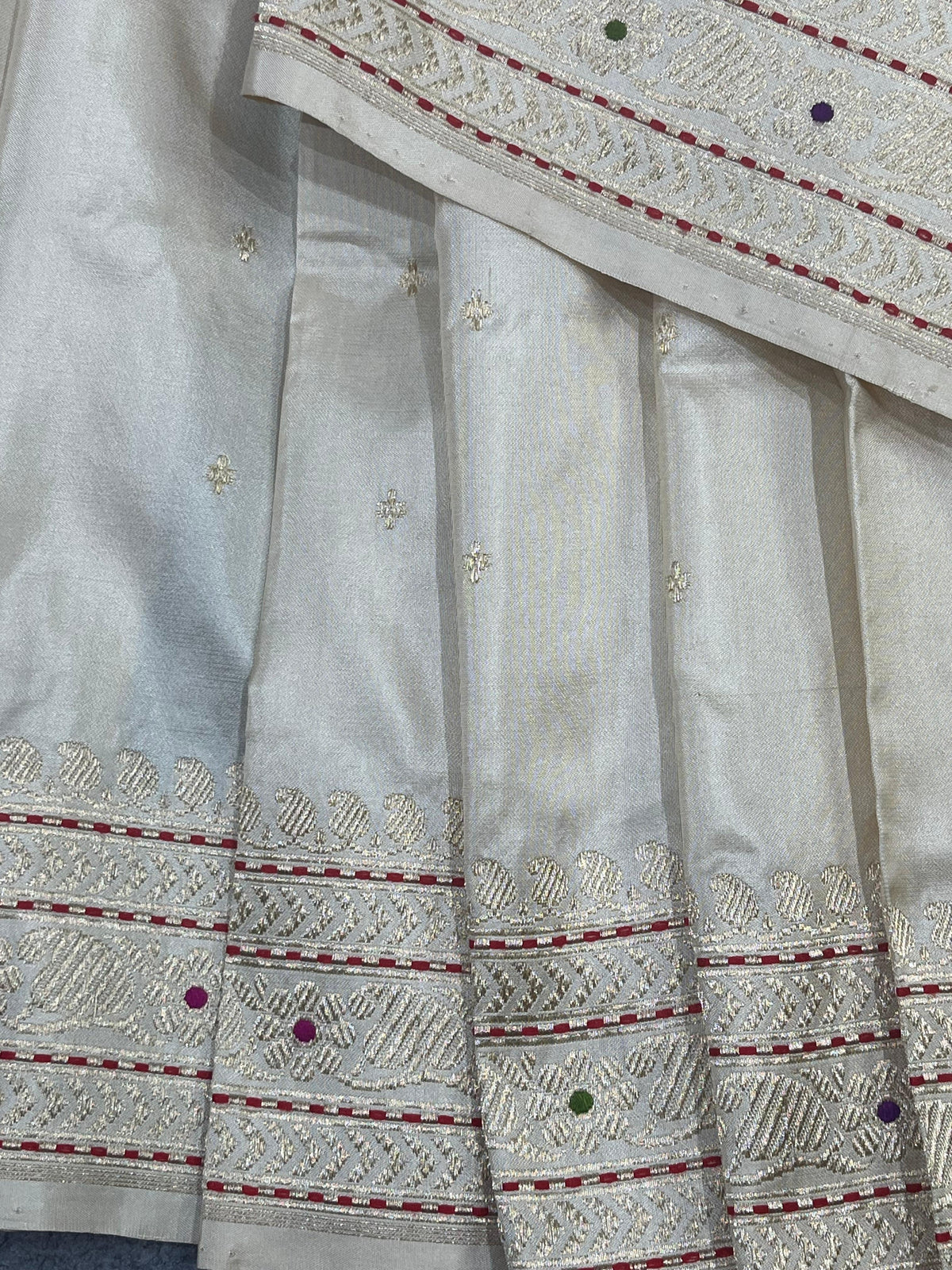 IVORY SILK PURE HANDLOOM BANARASI SAREE
