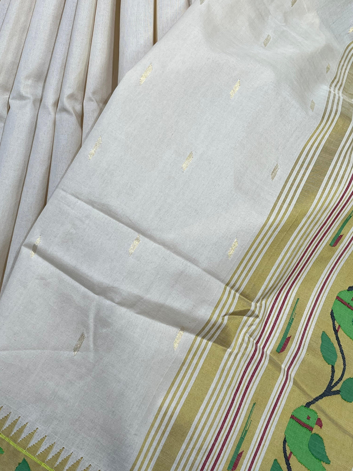 IVORY COTTON PURE HANDLOOM PAITHANI SAREE