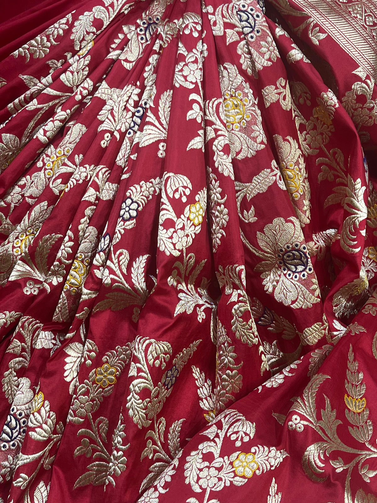 RED SILK PURE HANDLOOM BANARASI SAREE