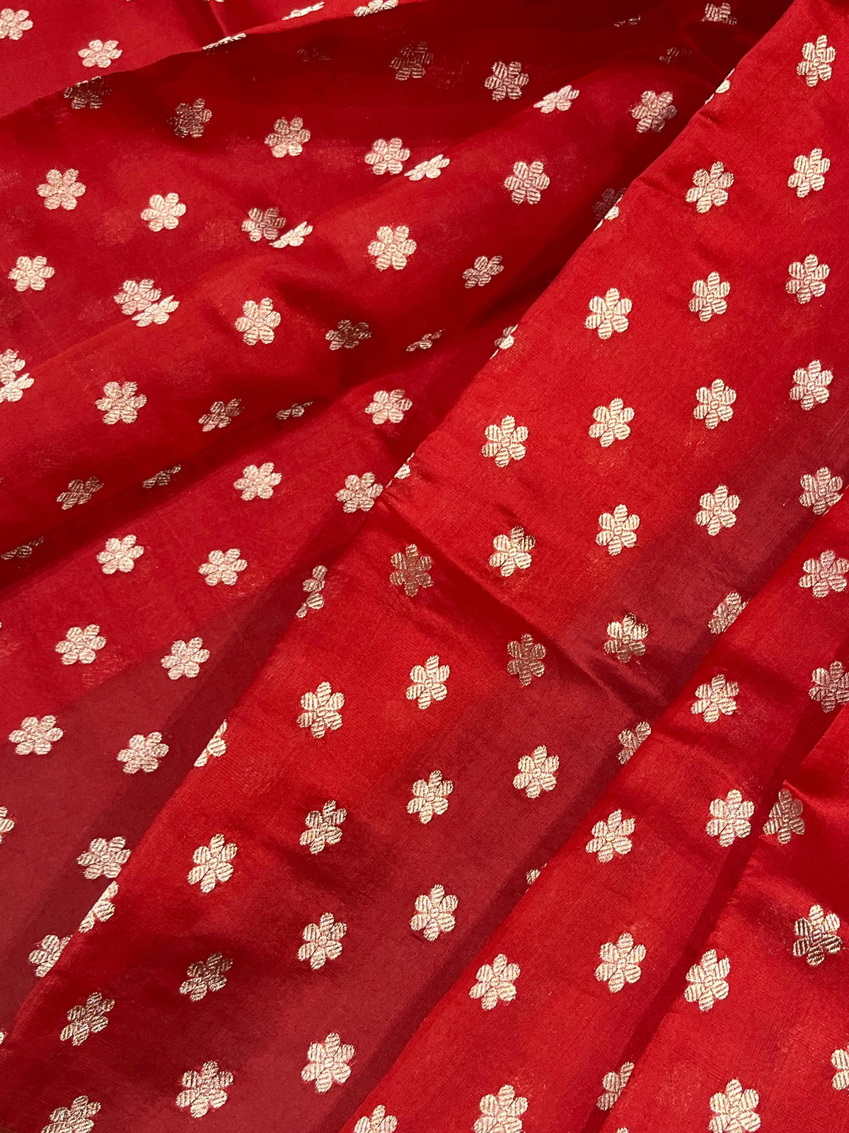 RED MUSHROO SILK PURE HANDLOOM CHANDERI SAREE