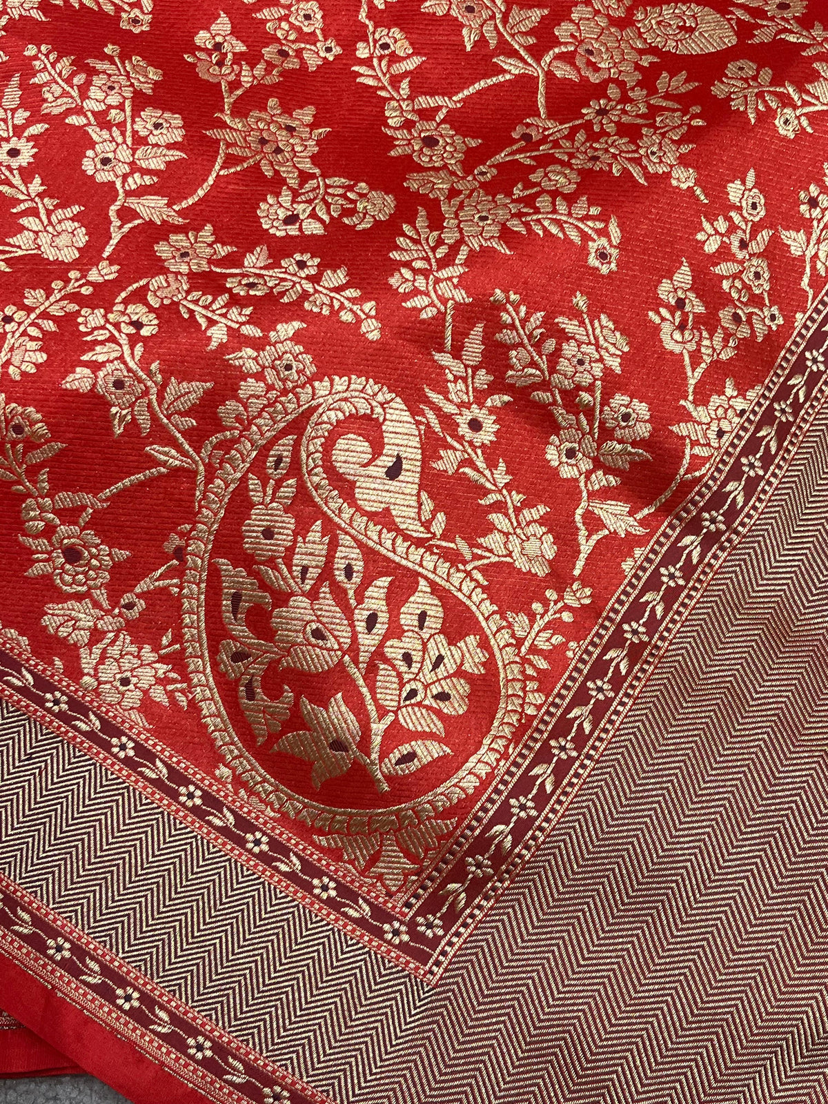 RED SILK PURE HANDLOOM BANARASI SAREE