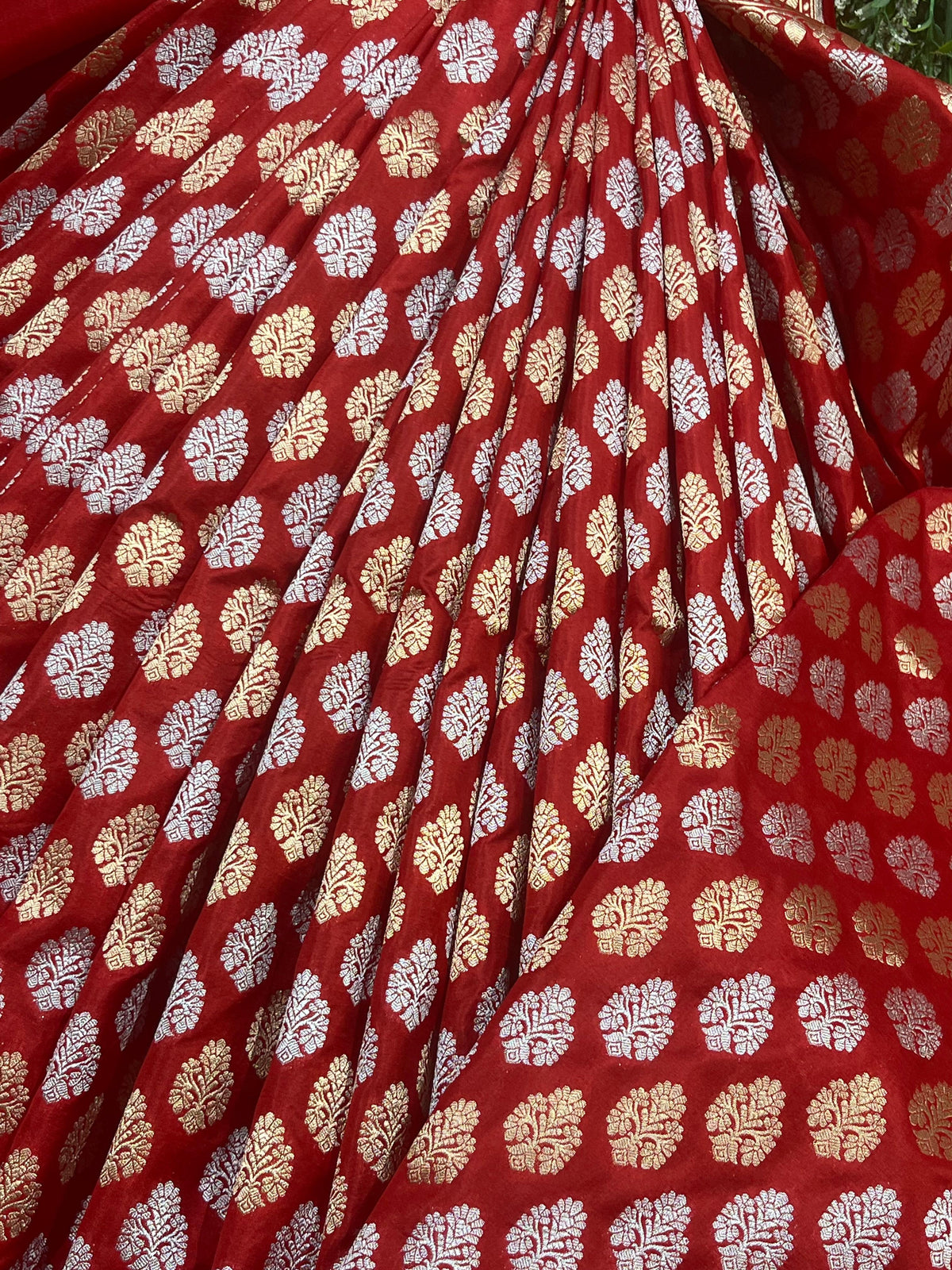 RED SILK PURE HANDLOOM BANARASI SAREE