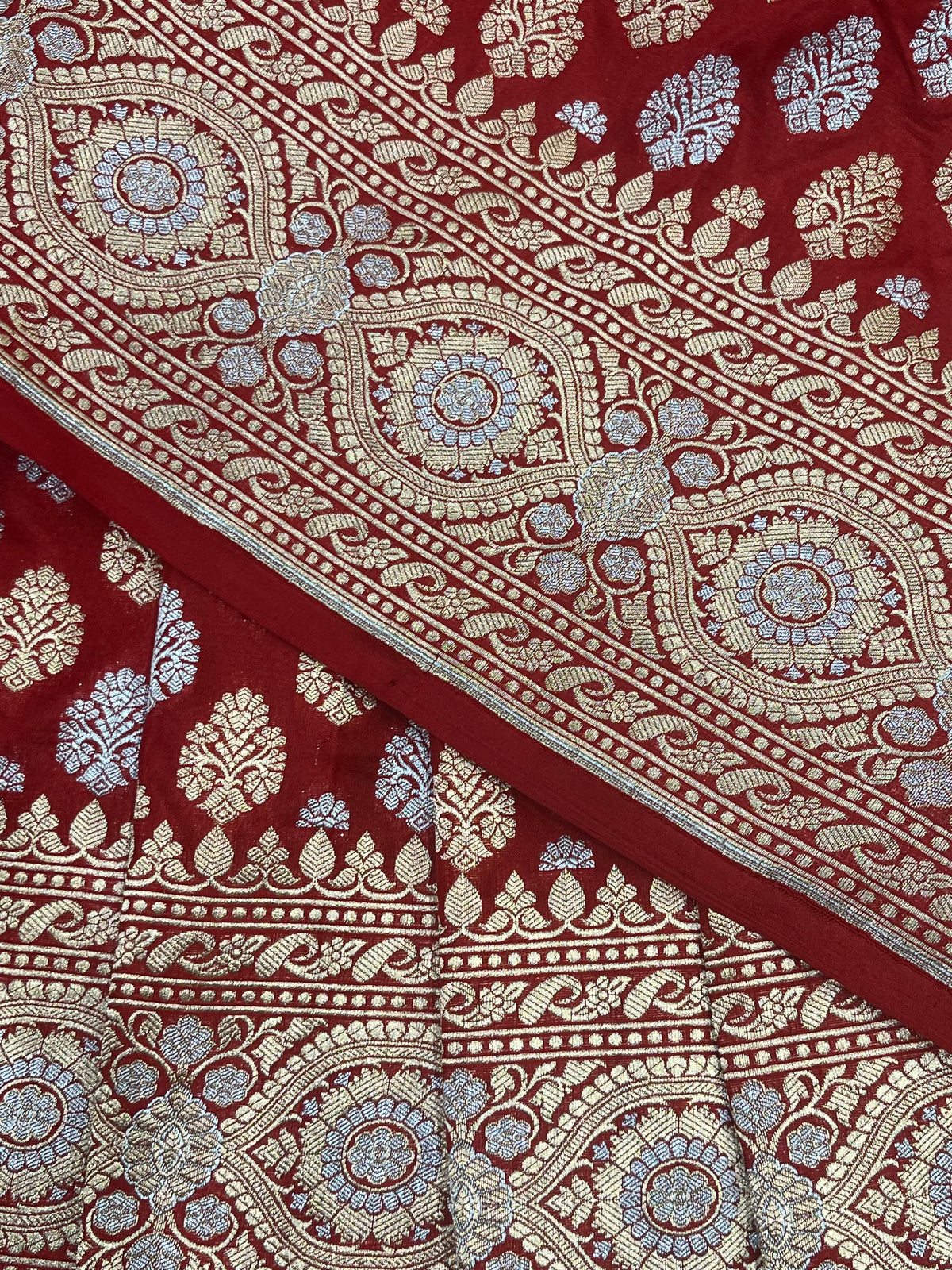 RED SILK PURE HANDLOOM BANARASI SAREE