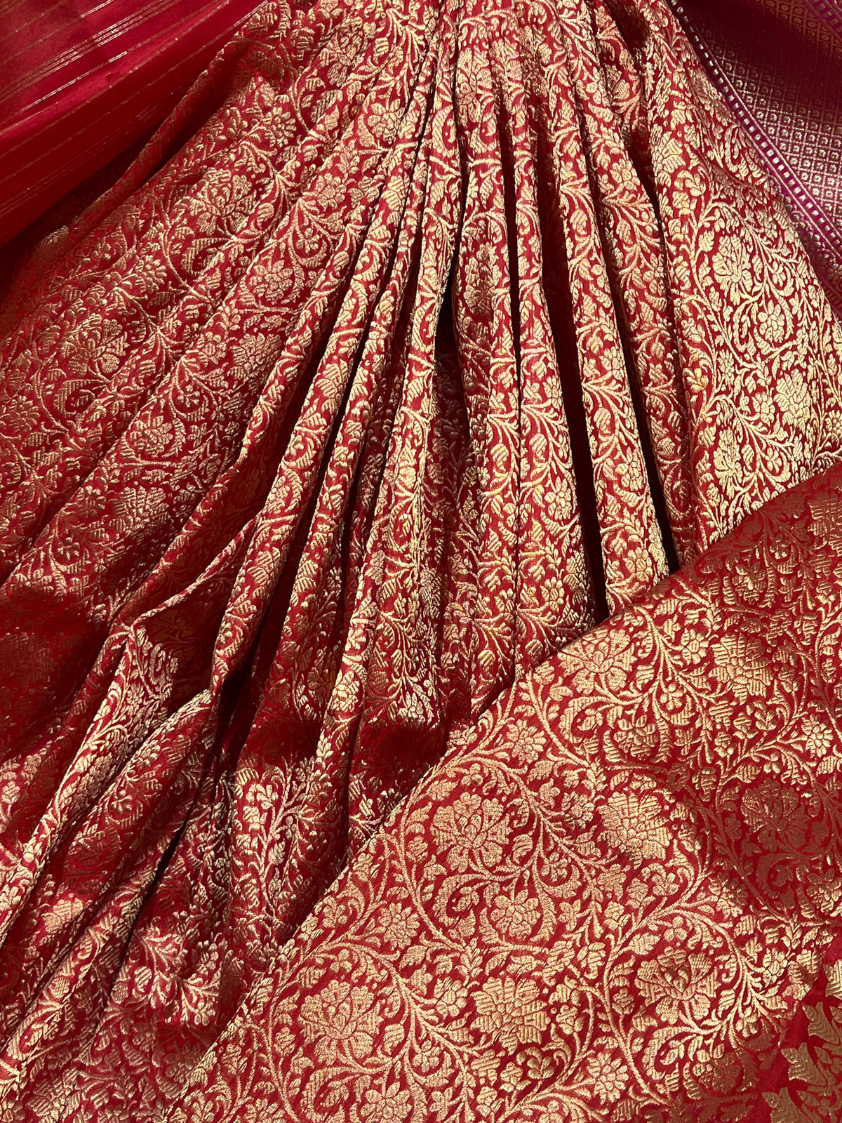 RED TISSUE PURE HANDLOOM BANARASI SAREE