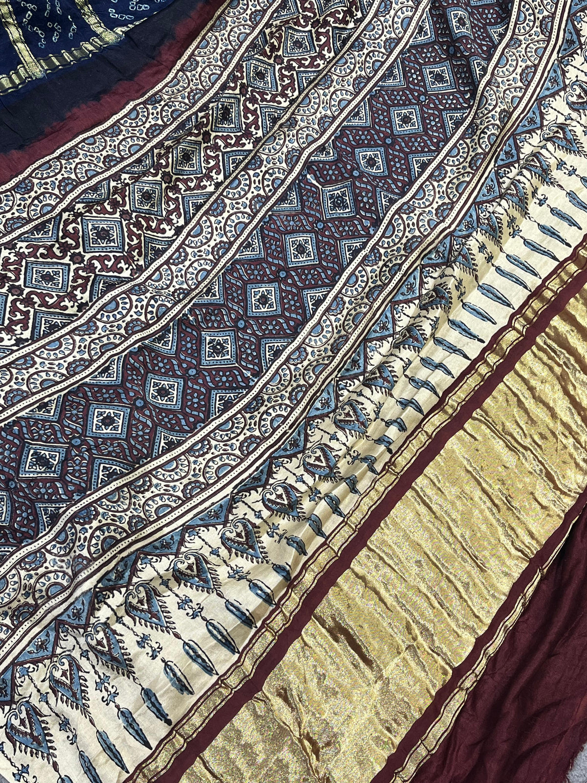 NAVY BLUE GAJJI SILK PURE HANDLOOM BANDHEJ SAREE
