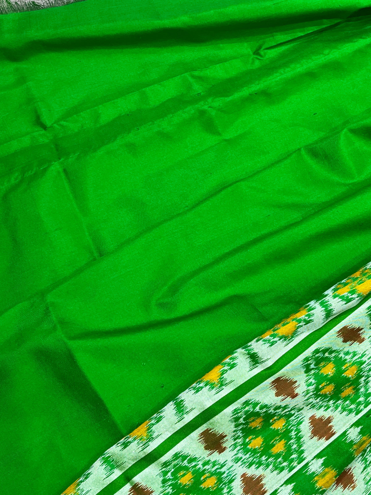 GREEN SILK PURE HANDLOOM IKKAT SAREE