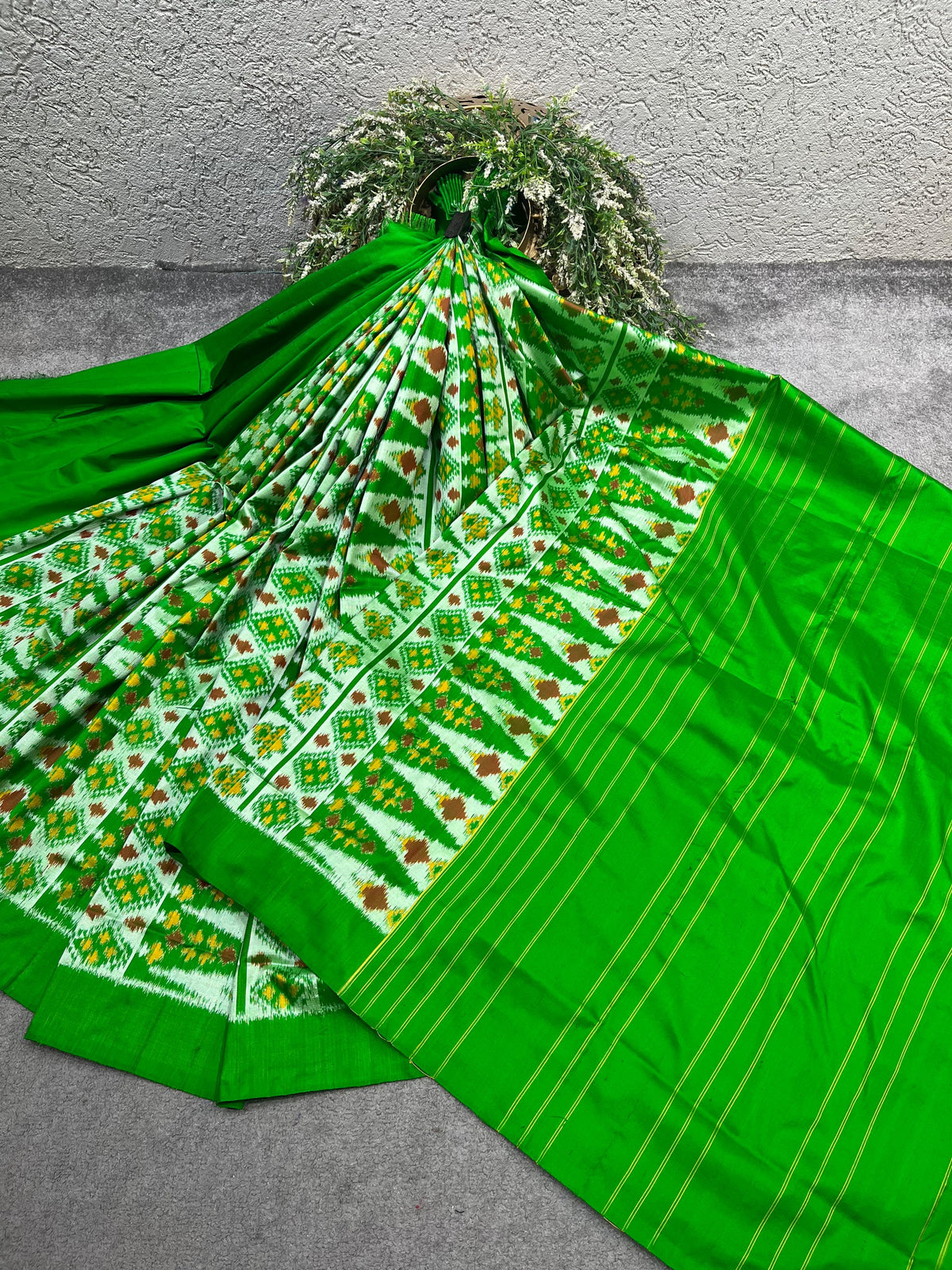 GREEN SILK PURE HANDLOOM IKKAT SAREE