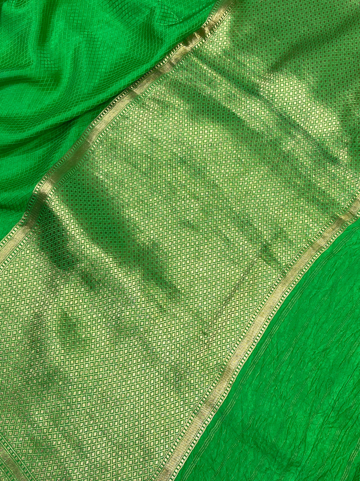 GREEN TANCHOI PURE HANDLOOM BANARASI SAREE