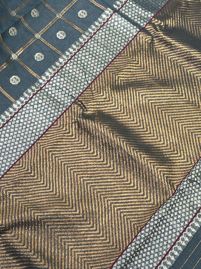 GREY PURE HANDLOOM REAL JARI KOTA DORIYA SAREE
