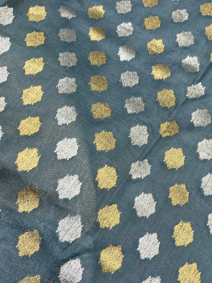 GREY PURE HANDLOOM CHANDERI SAREE