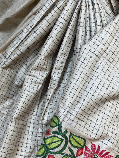 CREAM TASSAR PURE HANDLOOM KANTHA EMBROIDERY SAREE