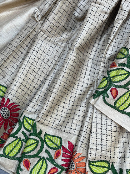 CREAM TASSAR PURE HANDLOOM KANTHA EMBROIDERY SAREE