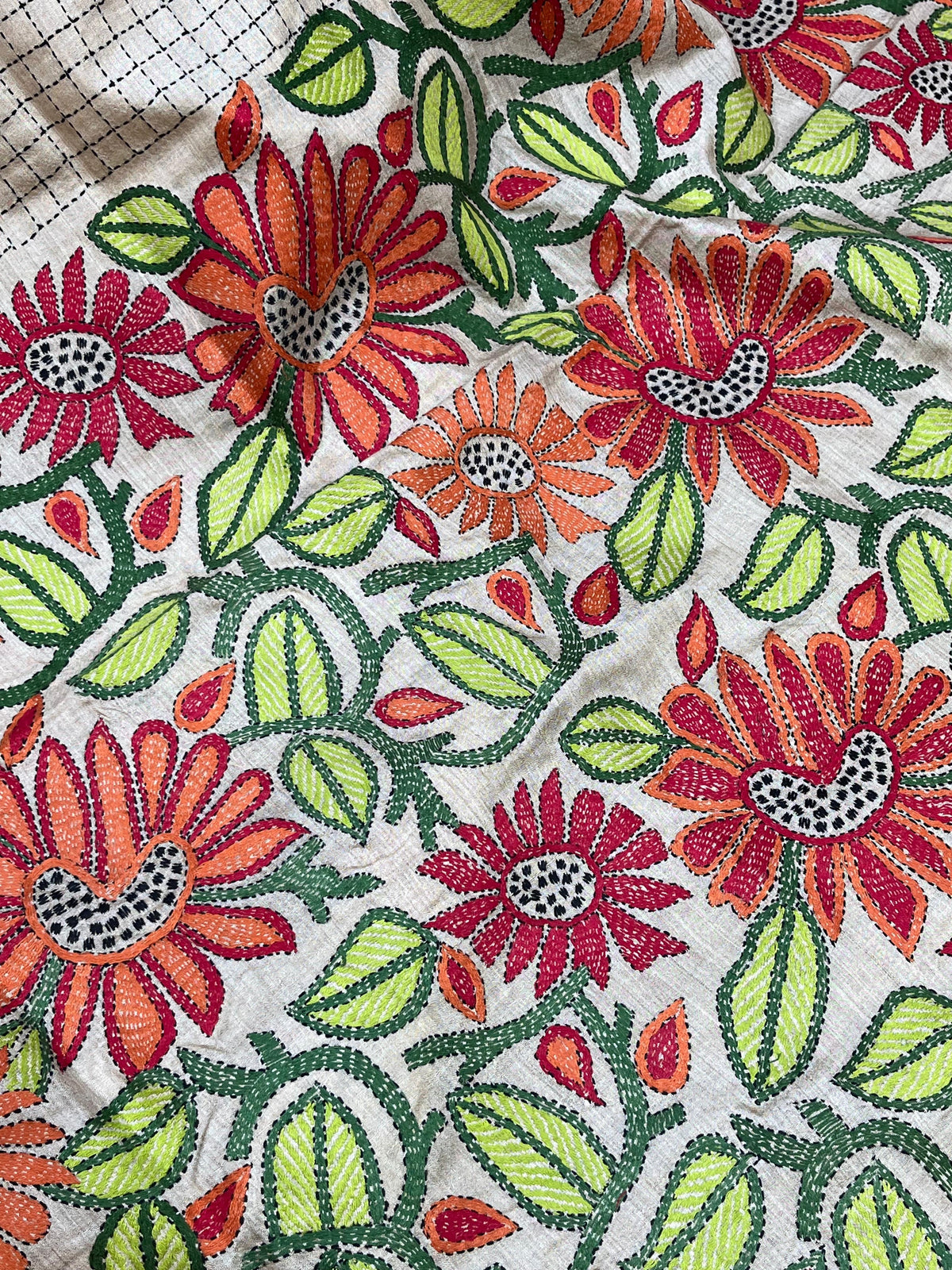 CREAM TASSAR PURE HANDLOOM KANTHA EMBROIDERY SAREE