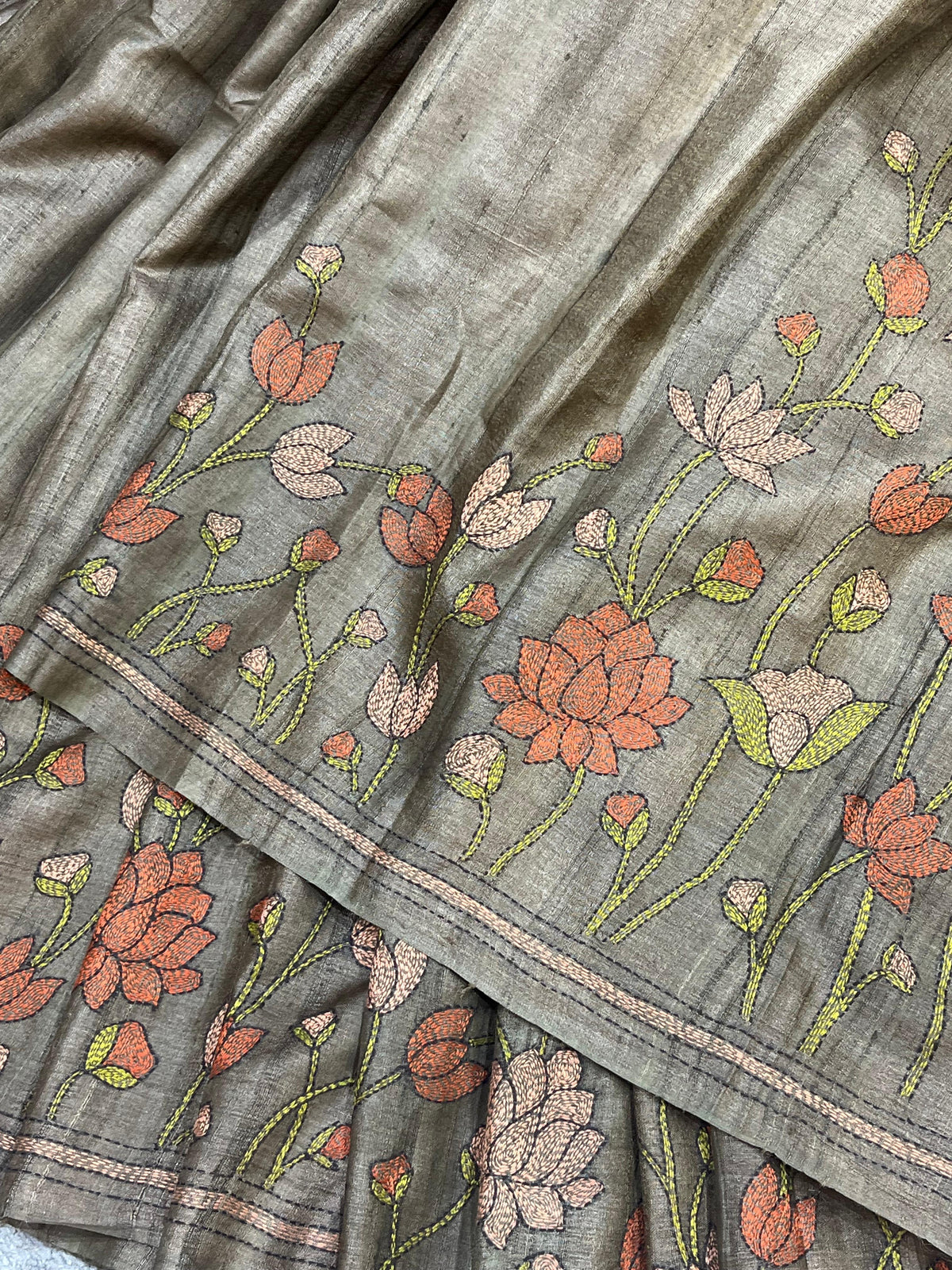 BROWN TASSAR PURE HANDLOOM KANTHA EMBROIDERY SAREE