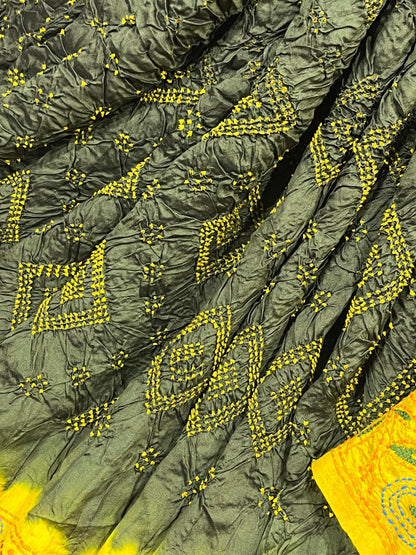 OLIVE GREEN PURE HANDLOOM KANTHA EMBROIDERY BANDHEJ SAREE