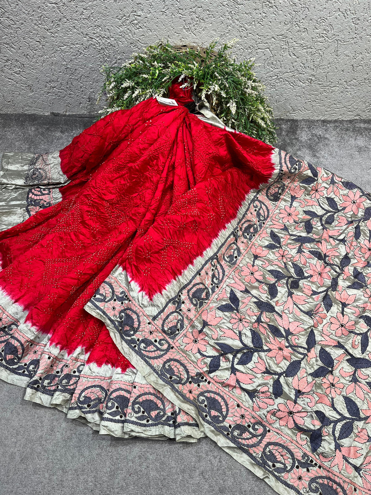RED BANDHEJ TASSAR PURE HANDLOOM KANTHA EMBROIDERY BANDHEJ SAREE