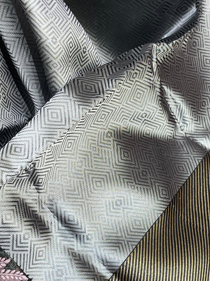 GREY KORA SILK PURE HNADLOOM BANARASI SAREE