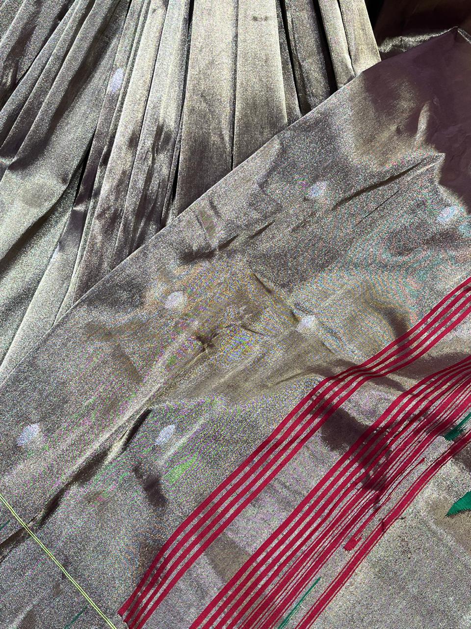 ANTIQUE GOLD TISSUE SILK PURE HANDLOOM PAITHANI SAREE