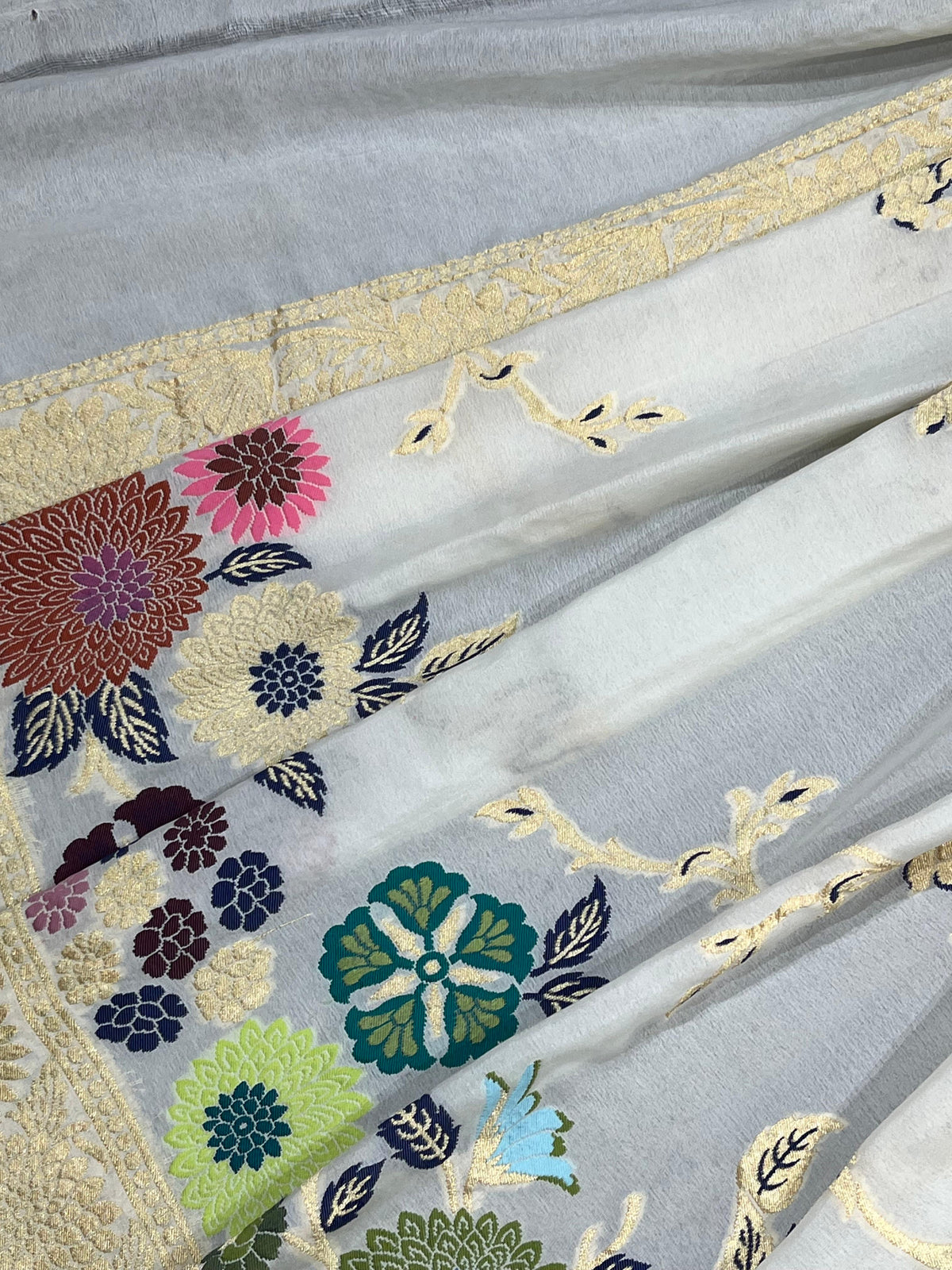 IVORY CHIFFON PURE HANDLOOM BANARASI DUPATTA